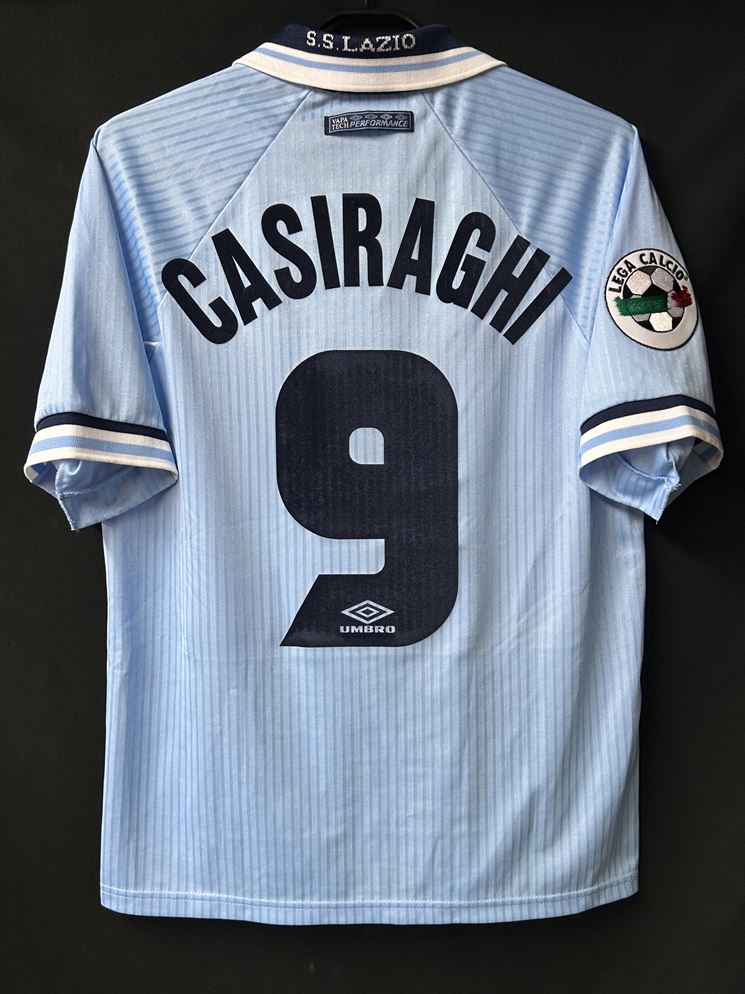 1997/98】ラツィオ（H）/ CONDITION：B+ / SIZE：M / #9 / CASIRAGHI / レガ・カルチョパッチ –  Vintage Sports Football Store