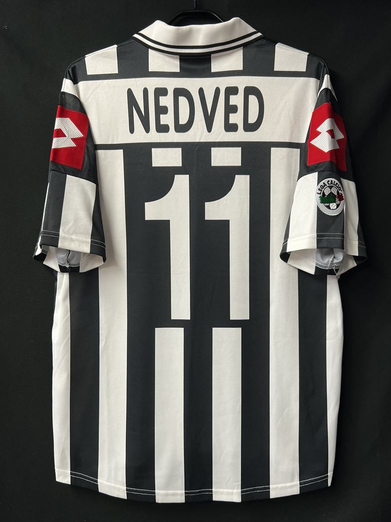 ユベントス Vintage Sports Football Store