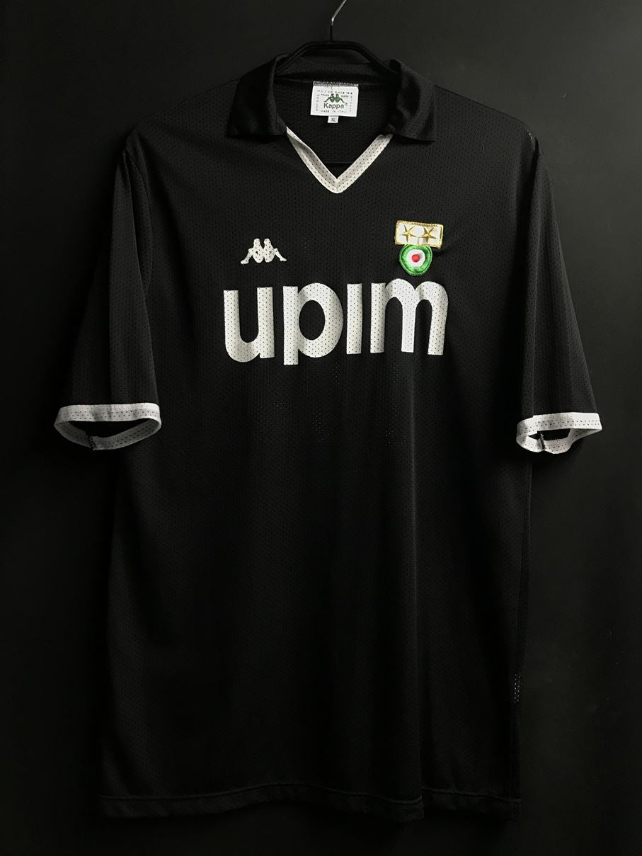 1990/91】ユベントス（A) / CONDITION：A / SIZE：XL / #10 / 復刻版 – Vintage Sports  Football Store