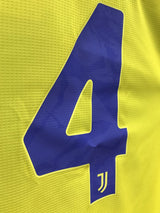 【2021/22】ユベントス(3RD)/ CONDITION:NEW / SIZE:M(日本規格)/ #4 / DE LIGT / オーセンティック