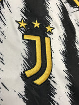 【2023/24】ユベントス(H)/ CONDITION:New / SIZE:L / #7 / CHIESA / セリエAパッチ、腰スポンサー