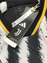 【2023/24】ユベントス(H)/ CONDITION:New / SIZE:L / #7 / CHIESA / セリエAパッチ、腰スポンサー