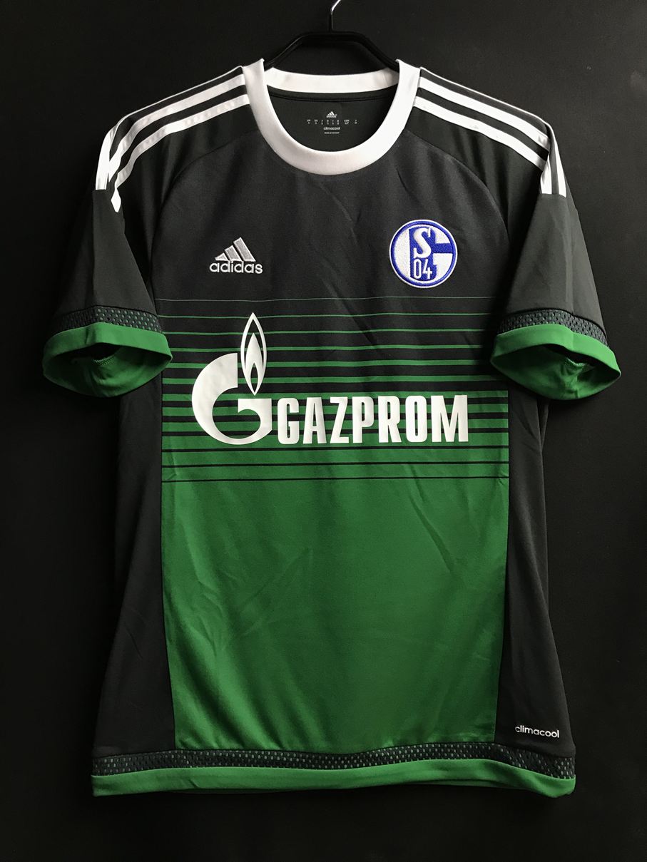 シャルケ – Vintage Sports Football Store