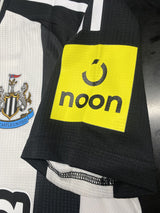 【2024/25】ニューカッスル(H)/ CONDITION:New / SIZE:M(日本規格)/ #10 / GORDON / プレミア、No room for racismパッチ / オーセンティック