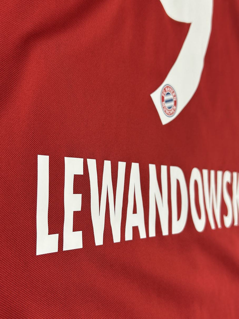 【2016/17】バイエルン（H）/ CONDITION：A / SIZE：3XO（日本規格） / #9 / LEWANDOWSKI