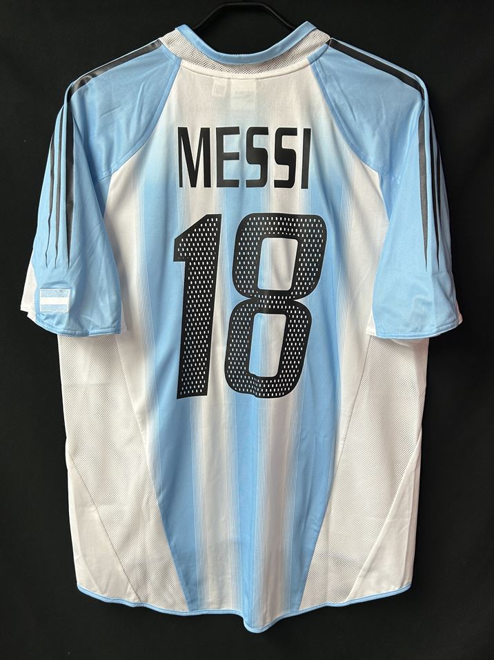 【2005】アルゼンチン代表（H）/ CONDITION：NEW / SIZE：M / #18 / MESSI / FIFAワールドユース選手権