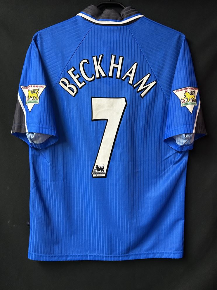 【1997/98】マンチェスター・ユナイテッド（3rd）/ CONDITION：NEW / SIZE：M / #7 / BECKHAM / プレミア優勝パッチ
