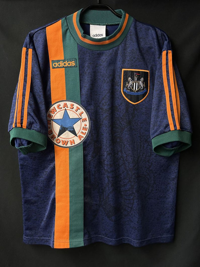 1997/98】ニューカッスル（A）/ CONDITION：B / SIZE：L – Vintage Sports Football Store