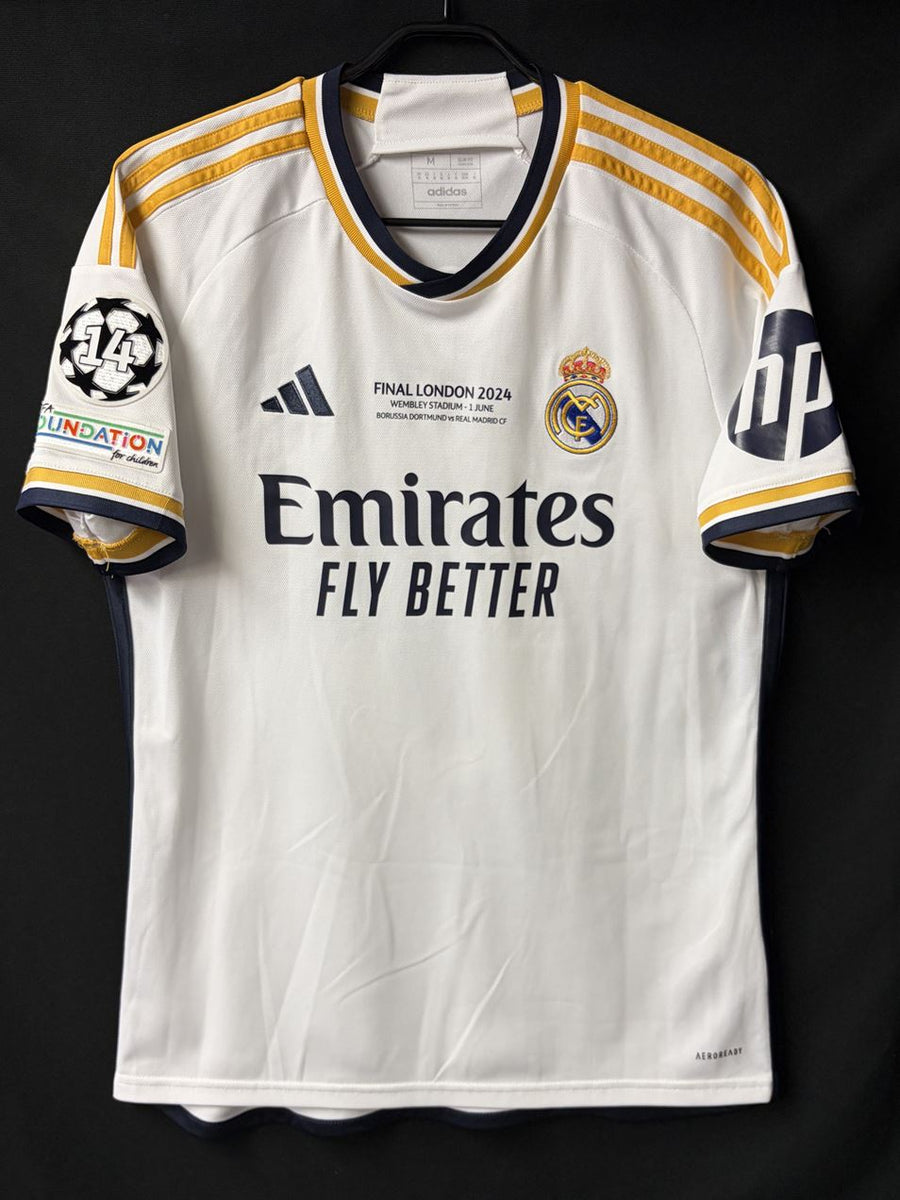レアル・マドリード – Vintage Sports Football Store