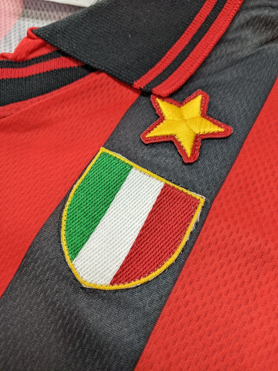 adidas - 【希少品！】A.Cミラン 三角旗 コレクション イタリア サッカーの通販 by 激安！売ります！｜アディダスならラクマ
