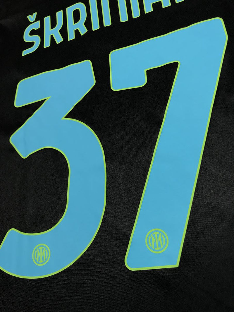 【2021/22】インテル（3rd）/ CONDITION：A- / SIZE：L / #39 / ŠKRINIAR / UCL仕様