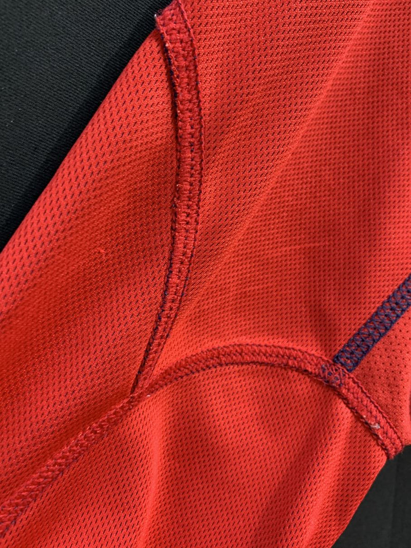 【2002】イングランド代表（A）/ CONDITION：A- / SIZE：M相当 / #7 / BECKHAM / アルゼンチン代表戦刺繍