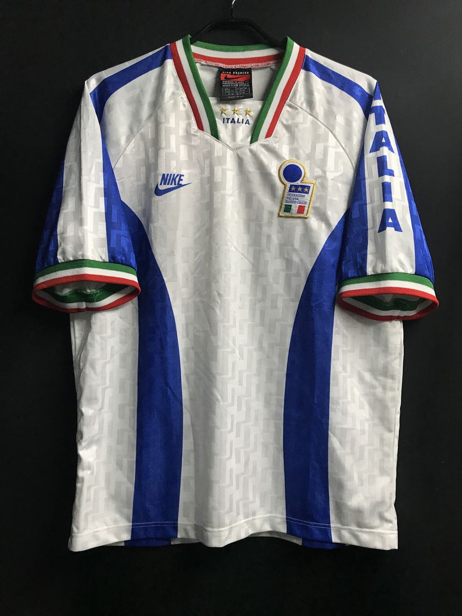 イタリア代表 – Vintage Sports Football Store