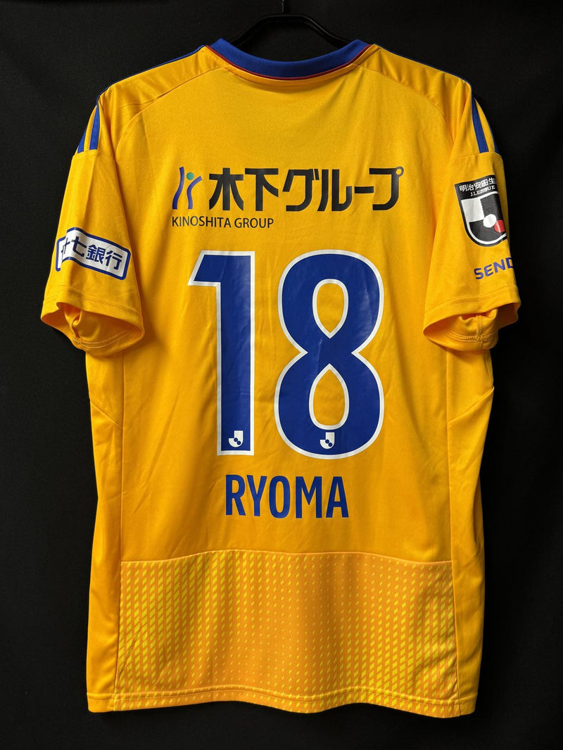 2023】ベガルタ仙台（H）/ CONDITION：A- / SIZE：2XO（日本規格）/ #18 / RYOMA – Vintage Sports  Football Store