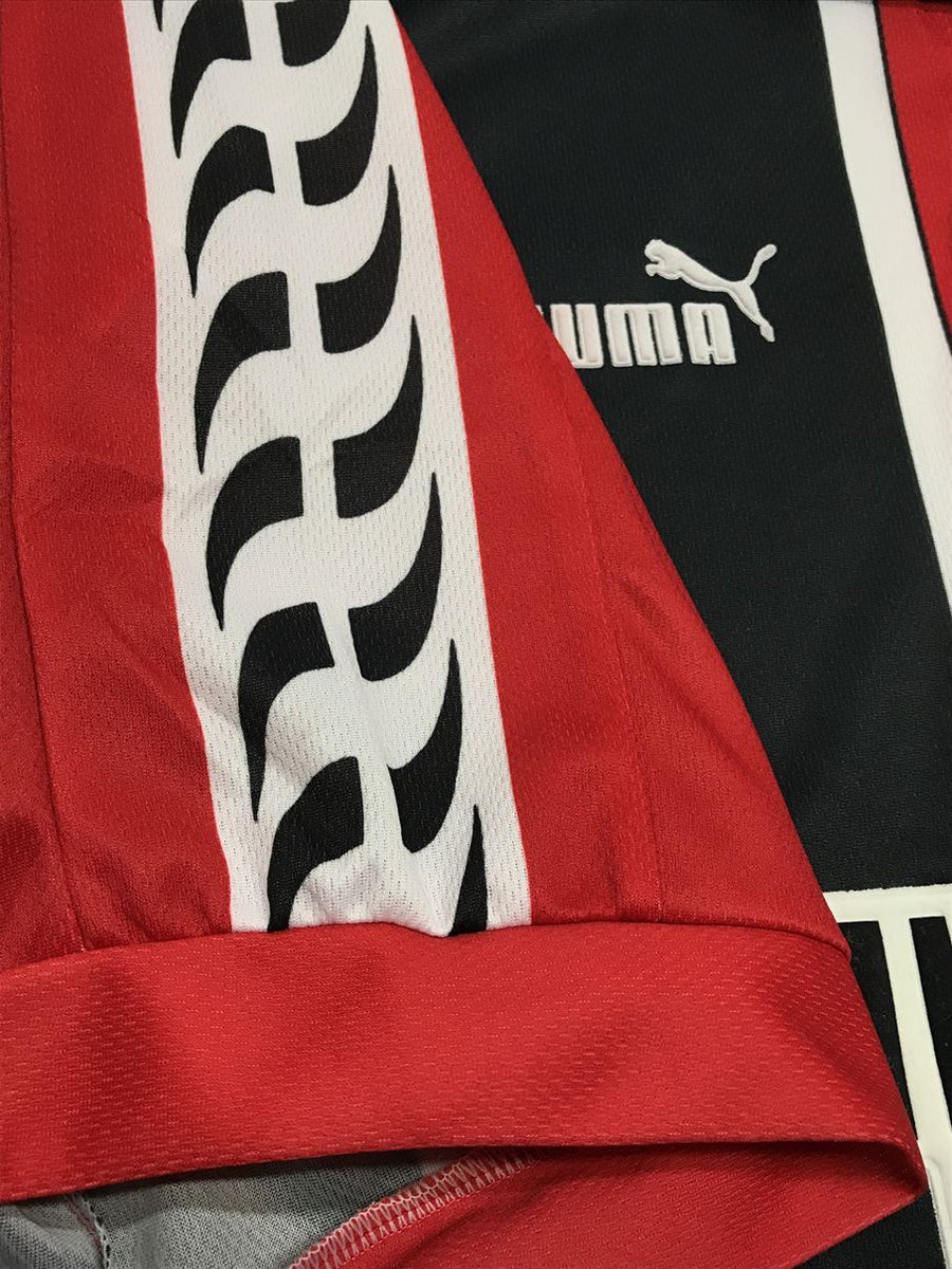 アイントラハト・フランクフルト 1996-98 Puma ホームユニフォーム online_2025-02-