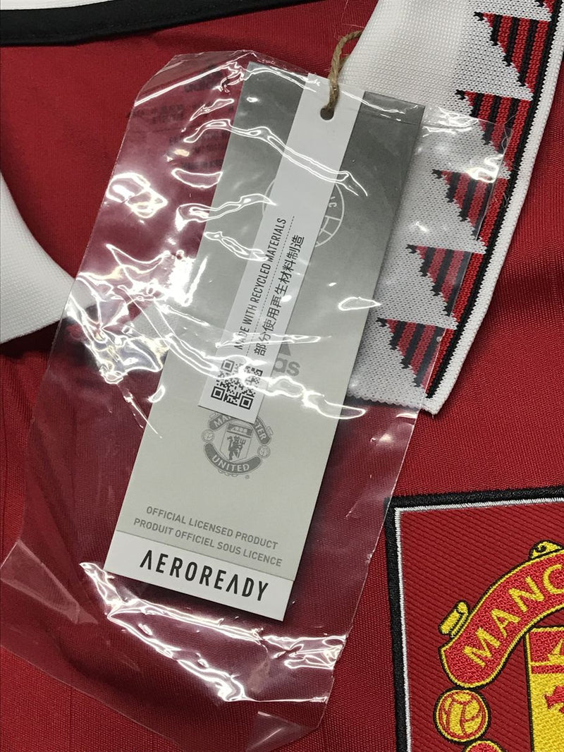 【2022/23】マンチェスター・ユナイテッド（H）/ CONDITION：New / SIZE：S / #18 / CASEMIRO / プレミア、NO ROOM FOR RACISMパッチ