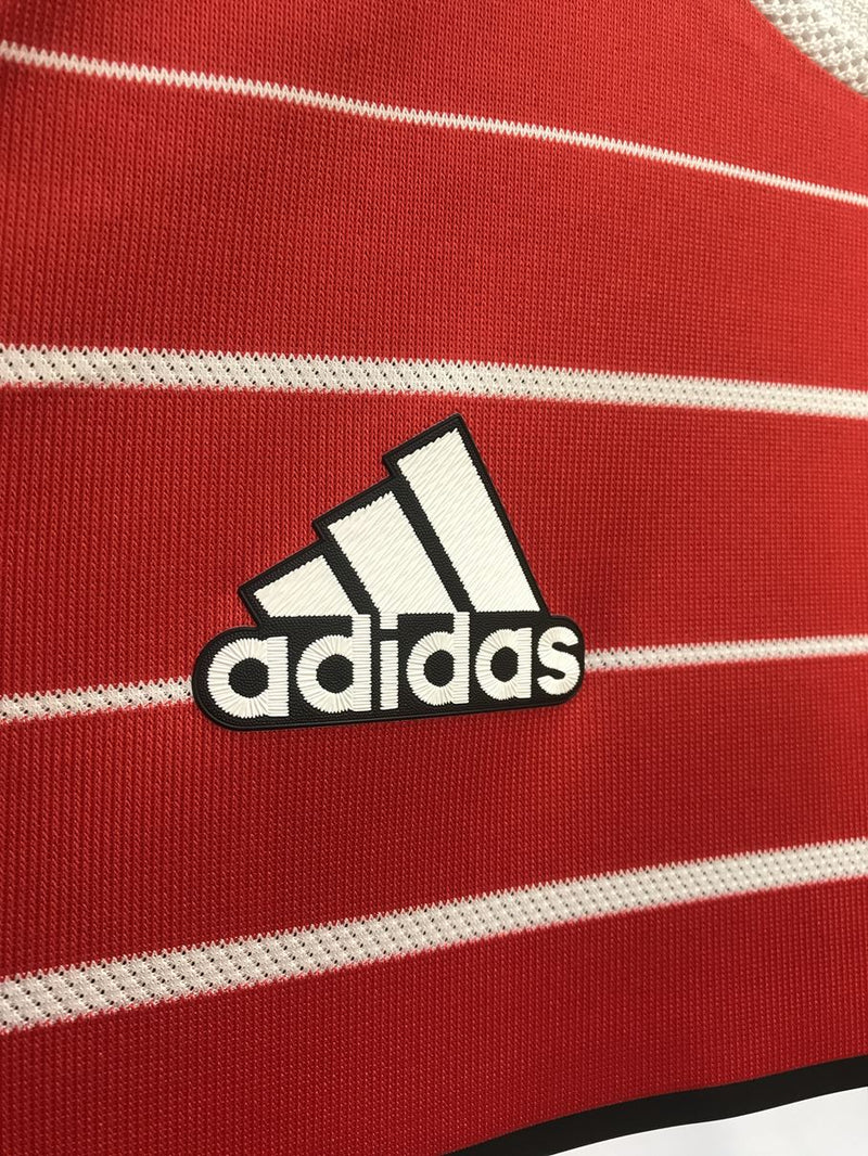 【2022/23】FCバイエルン・ミュンヘン（H）/ CONDITION：NEW / SIZE：O（日本規格）/ #17 / MANÉ / ブンデスリーガチャンピオンパッチ / オーセンティック