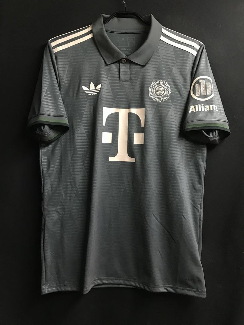 【2024/25】バイエルン（SP）/ CONDITION：A / SIZE：XL（日本規格）/ #45 / PAVLOVIĆ / オクトーバーフェスト