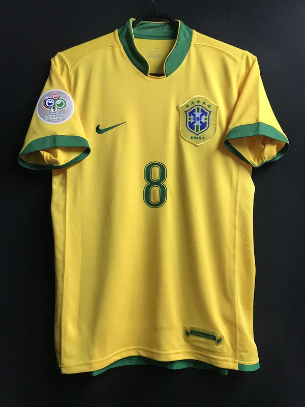 【2006】ブラジル代表（H）/ CONDITION：A- / SIZE：S / #8 / KAKA / ドイツW杯パッチ