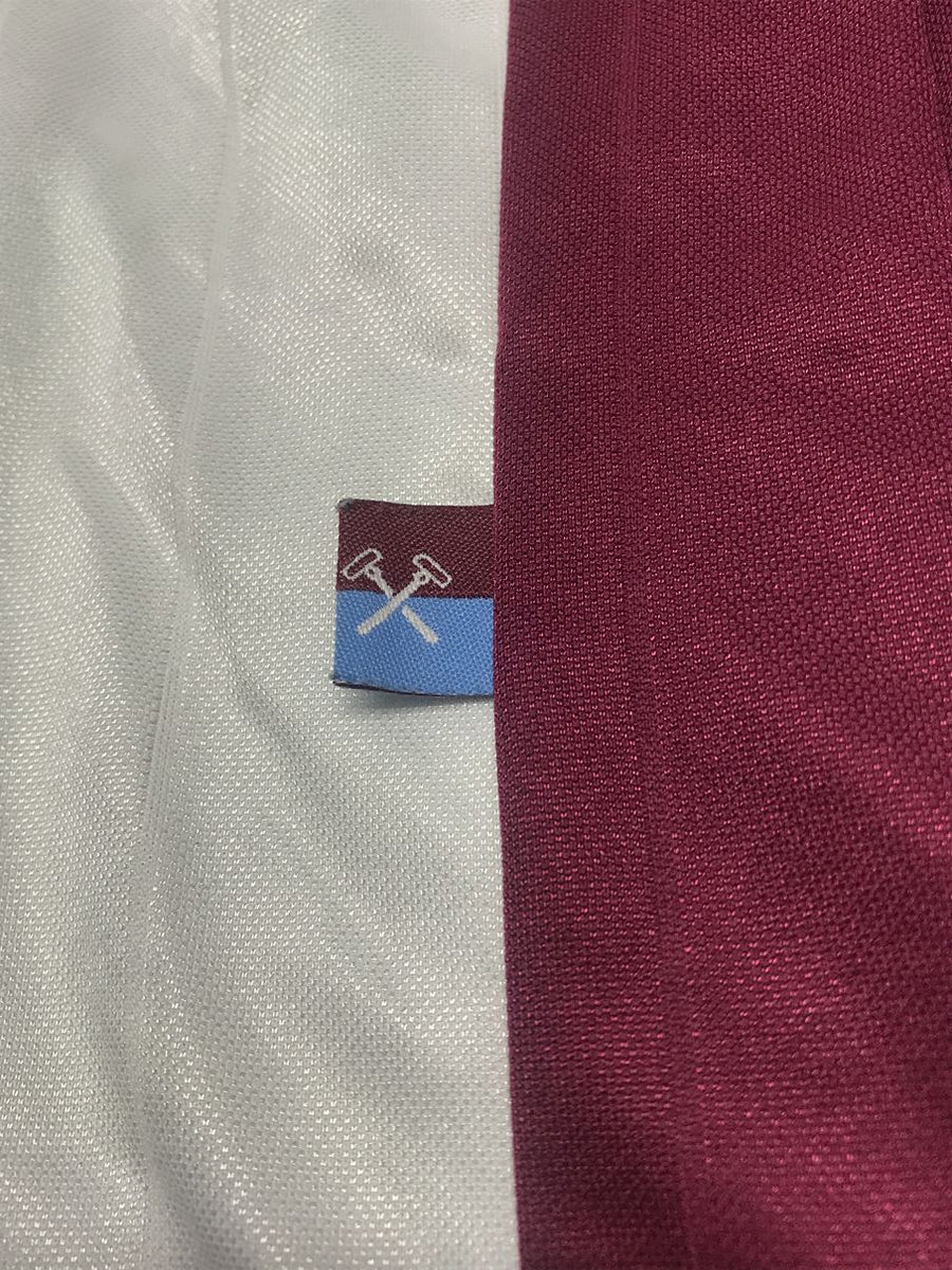 ウェストハムユナイテッド　サッカー　イングランド　古着　XL West Ham United WEMBLEY 1980 away football shirt jersey