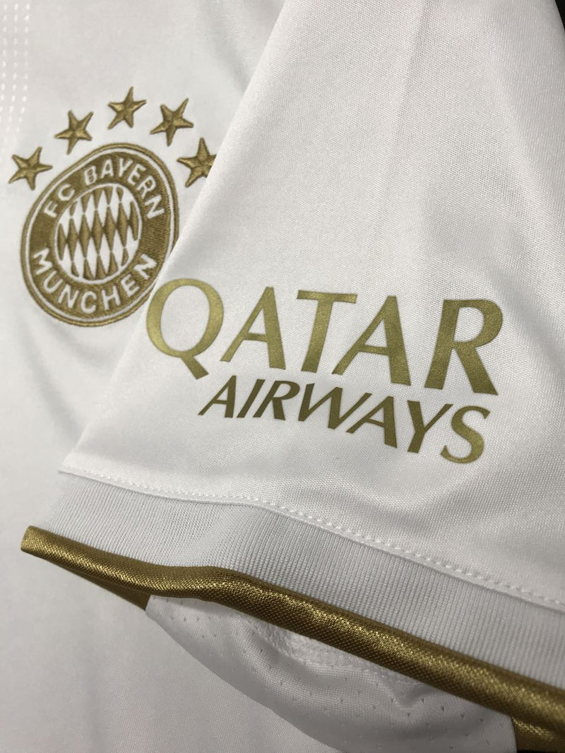 【2022/23】バイエルン（A）/ CONDITION：A / SIZE：L（日本規格）/ #6 / KIMMICH / ブンデス優勝パッチ