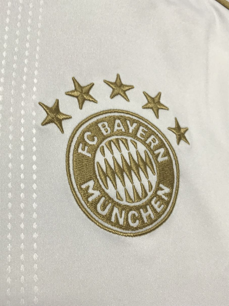 【2022/23】バイエルン（A）/ CONDITION：A / SIZE：L（日本規格）/ #6 / KIMMICH / ブンデス優勝パッチ
