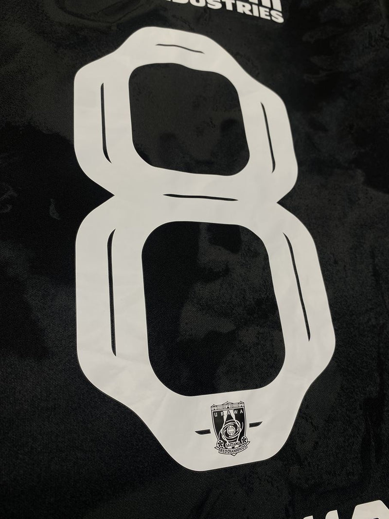 【2024】浦和レッズ（3rd）/ CONDITION：A / SIZE：L / #8 / YOSHIO