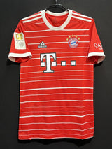 【2022/23】バイエルン（H）/ CONDITION：NEW / SIZE：L（日本規格）/ #4 / DE LIGT / ブンデスリーガチャンピオンパッチ