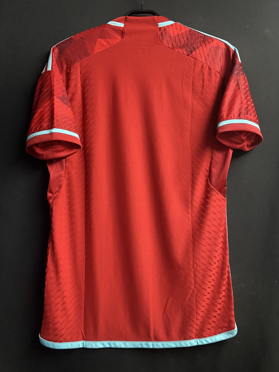 ヴィンテージ古着　サッカー　ユニフォーム　イタリア　M 赤　黒　入手困難 その他欧州クラブ – Vintage Sports Football Store