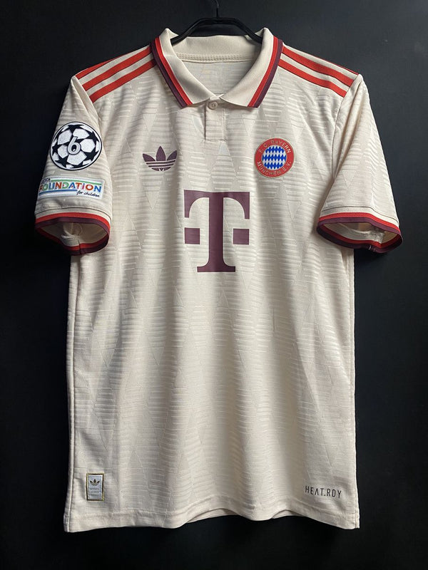 【2024/25】バイエルン（3rd）/ CONDITION：A- / SIZE：S / #21 / ITO / UCL仕様 / オーセンティック