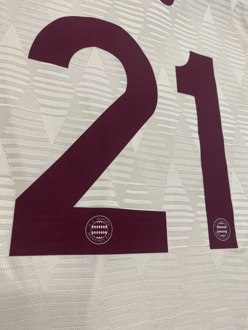 【2024/25】バイエルン（3rd）/ CONDITION：A- / SIZE：S / #21 / ITO / UCL仕様 / オーセンティック