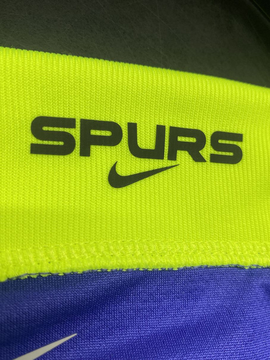 2022/23】トッテナム（A）/ CONDITION：A / SIZE：M / #10 / KANE