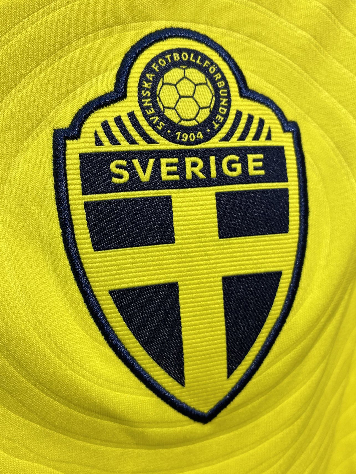 2024/25】スウェーデン代表（H）/ CONDITION：NEW / SIZE：XL