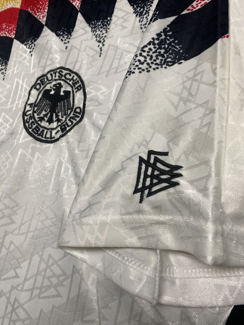 【1994/95】ドイツ代表（H）/ CONDITION：B+ / SIZE：L（日本規格） / #6 / BUCHWALD