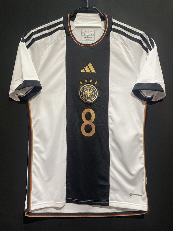 【2022/23】ドイツ代表（H）/ CONDITION：NEW / SIZE：S / #8 / GORETZKA