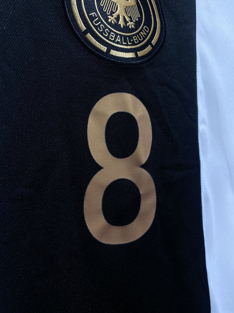 【2022/23】ドイツ代表（H）/ CONDITION：NEW / SIZE：S / #8 / GORETZKA
