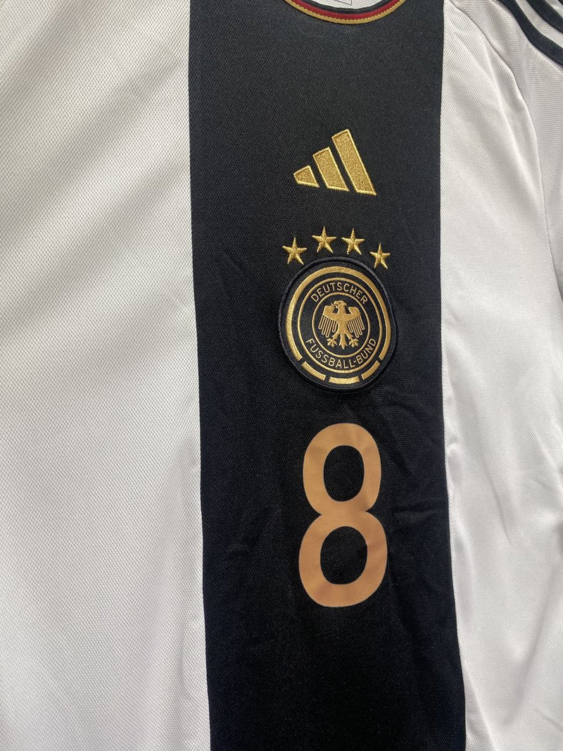 【2022/23】ドイツ代表（H）/ CONDITION：NEW / SIZE：S / #8 / GORETZKA