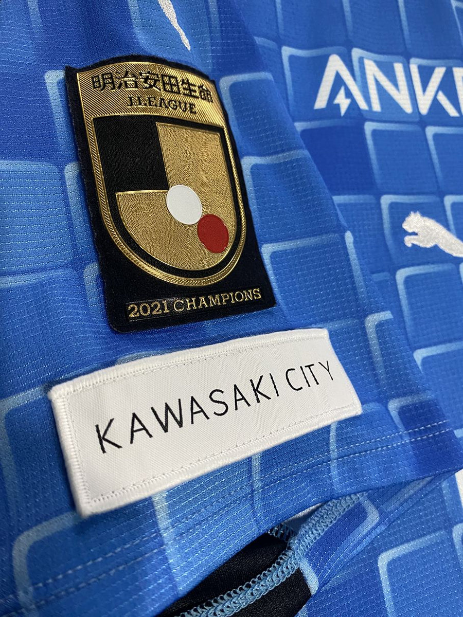 【美品・正規品・優勝記念バッチ】 川崎フロンターレ202レアンドロ・ダミアン9 美品・正規品・優勝記念バッチ】 川崎フロンターレ202レアンドロ