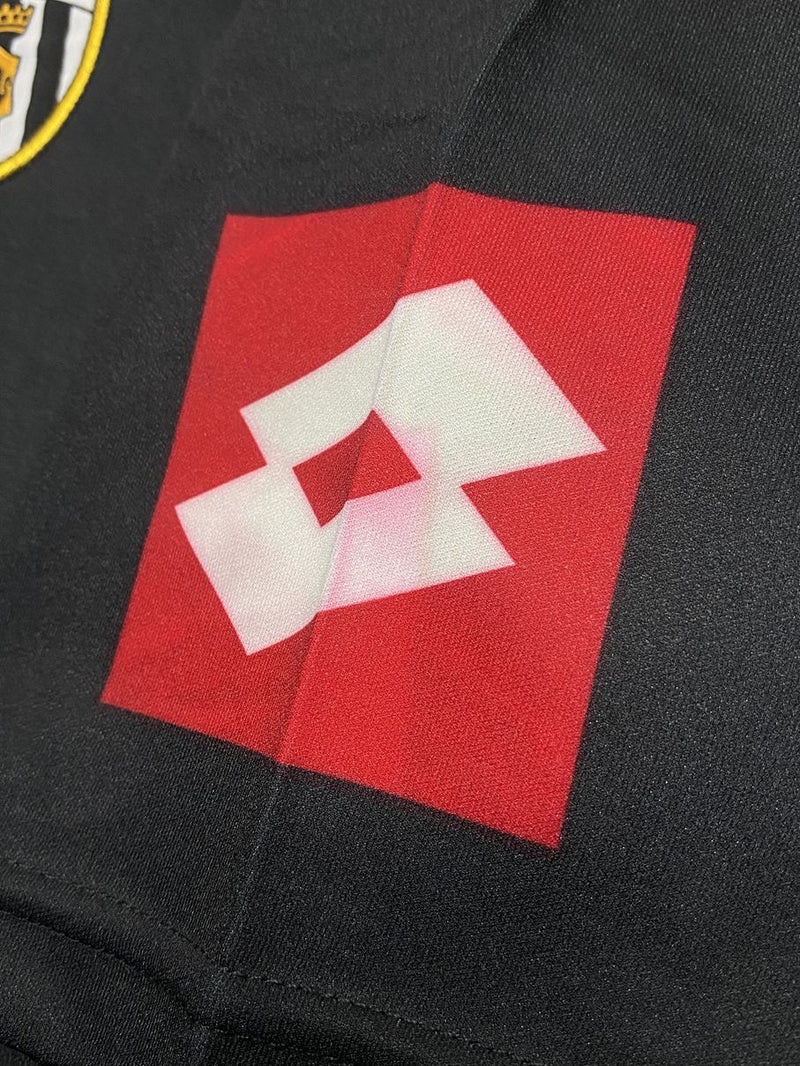 【2001/02】ユベントス（CUP/Away）/ CONDITION：B+ / SIZE：L / #10 / DEL PIERO / UCLパッチ