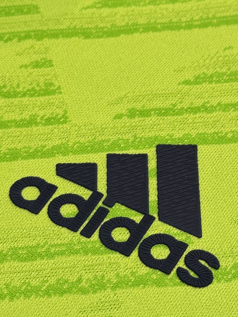 【2022/23】マンチェスター・ユナイテッド（3rd）/ CONDITION：A- / SIZE：S（日本規格）/ #34 / VAN DE BEEK / プレミア、No room for racismパッチ / オーセンティック