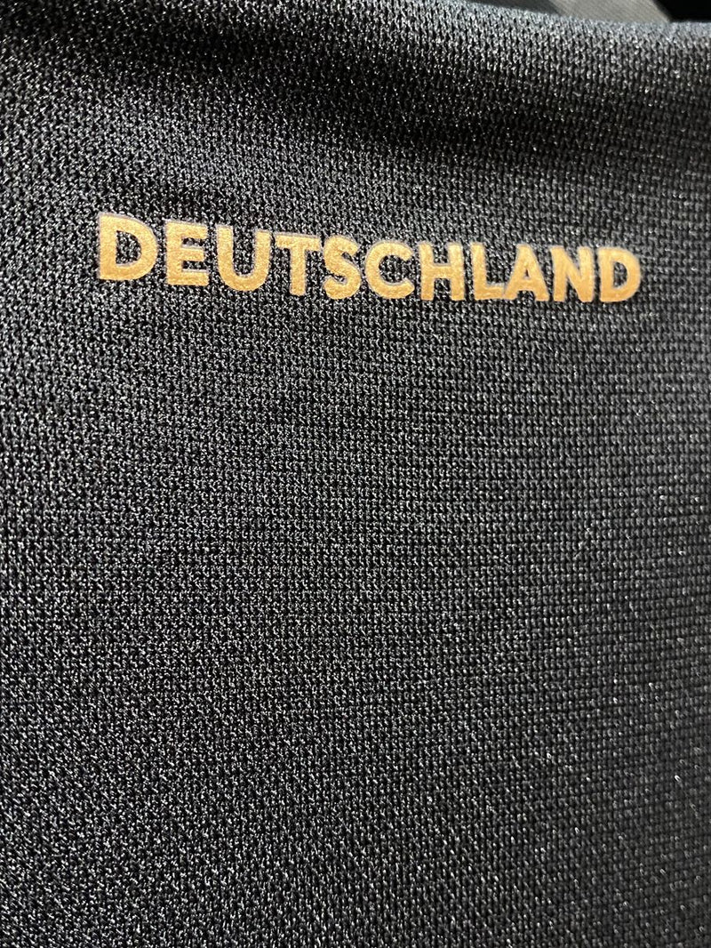 【2022/23】ドイツ代表（A）/ CONDITION：A / SIZE：M（日本規格）/ #8 / GORETZKA