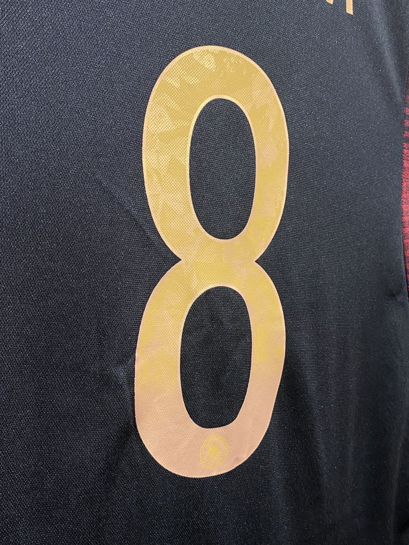 【2022/23】ドイツ代表（A）/ CONDITION：A / SIZE：M（日本規格）/ #8 / GORETZKA