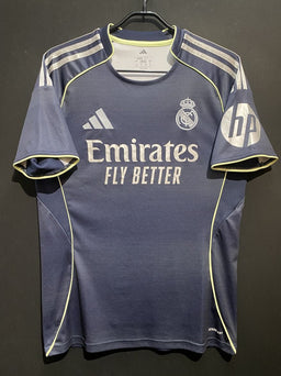 レアル・マドリード – Vintage Sports Football Store