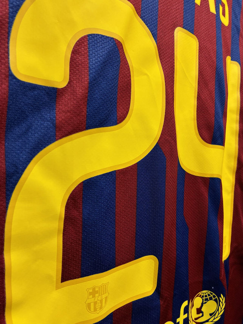 【2011/12】バルセロナ（H）/ CONDITION：A- / SIZE：S / #24 / FONTAS / クラブW杯チャンピオンパッチ