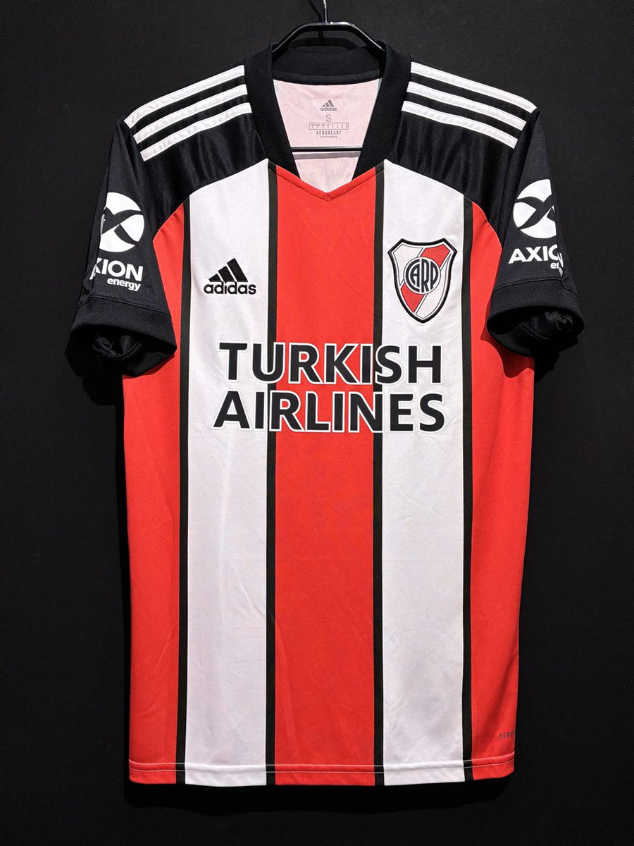 川崎フロンターレ – Vintage Sports Football Store