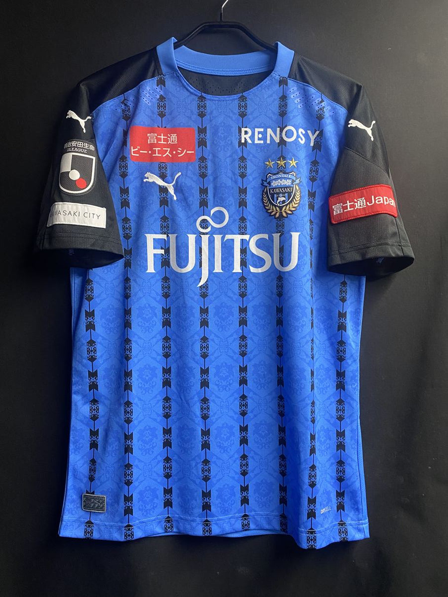 川崎フロンターレ – Vintage Sports Football Store