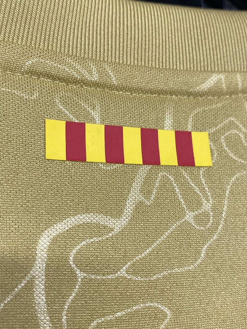 【正規品／国内非売品】バルセロナ 2022-23 3rd サードキット – Barça Official Store