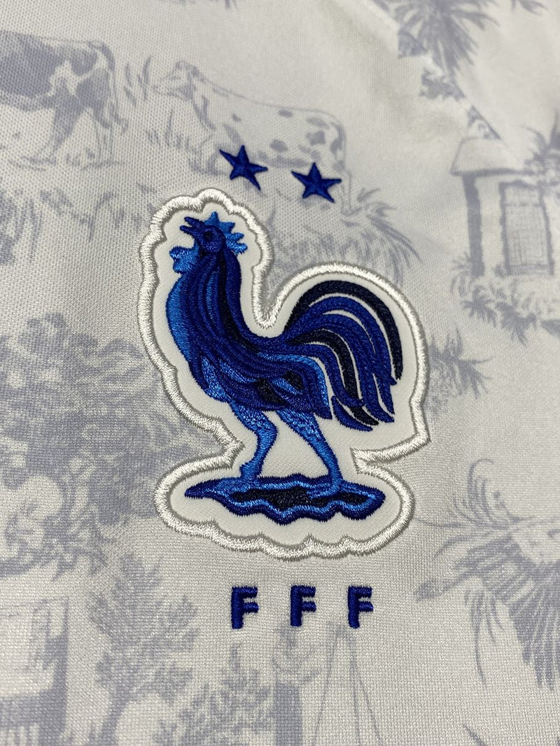 フランス代表 当時物 フランス代表「別の国にルーツを持つ伝説のスーパースター」10名