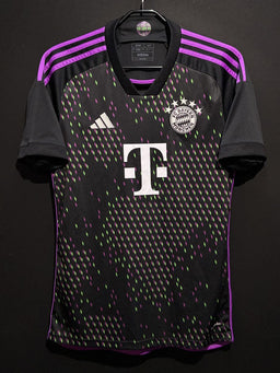 バイエルン – Vintage Sports Football Store