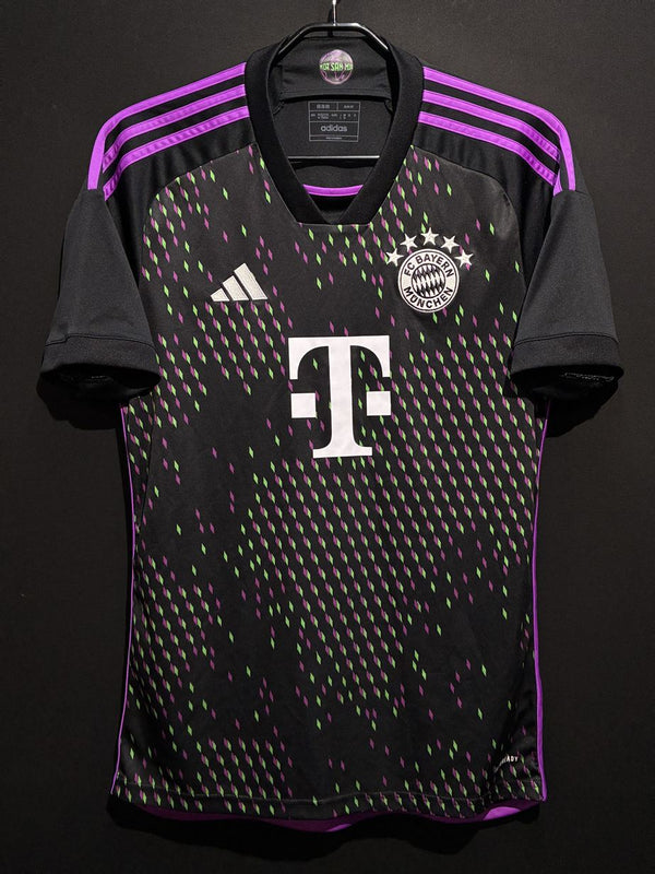 バイエルン – Vintage Sports Football Store